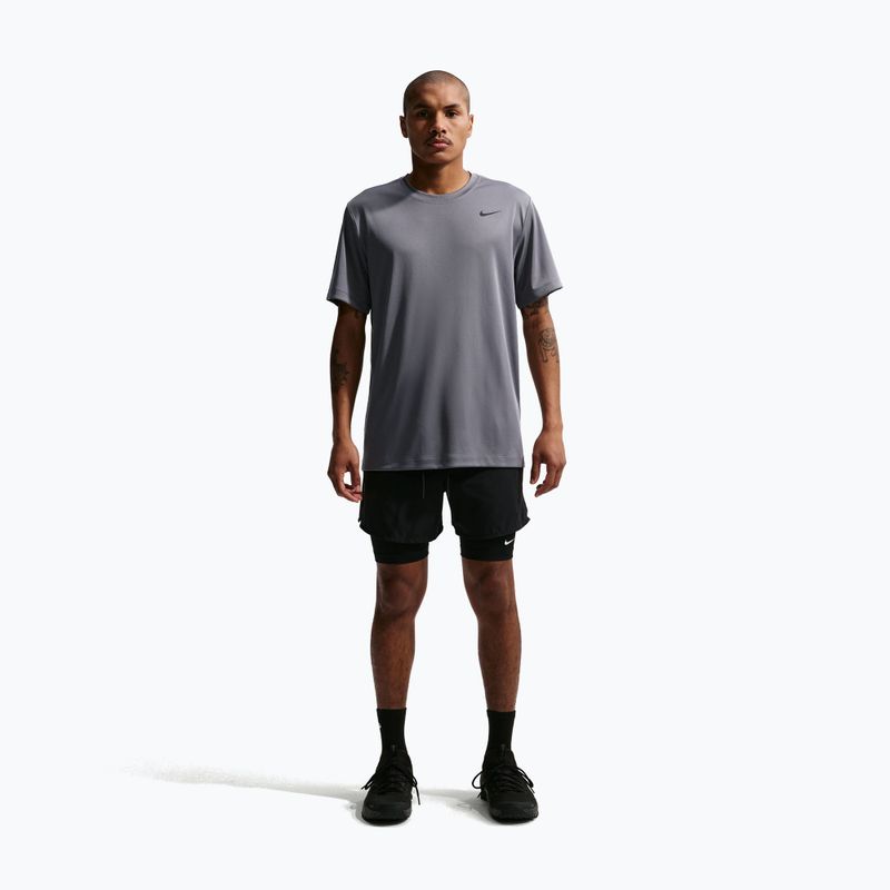 Men's training shirt Nike Dri-FIT Training T-Shirt smoke grey/black 2