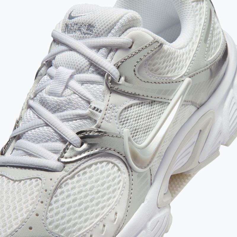 Women's shoes Nike V5 RNR white/metallic platinum/metallic silver 5