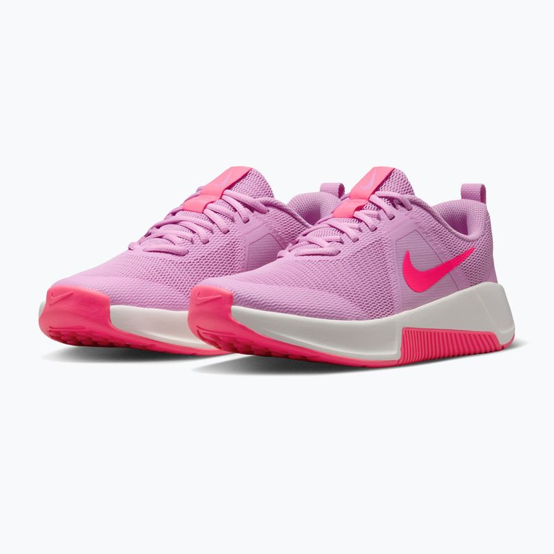Women's training shoes Nike MC Trainer 3 light magenta/sail/hyper pink 3