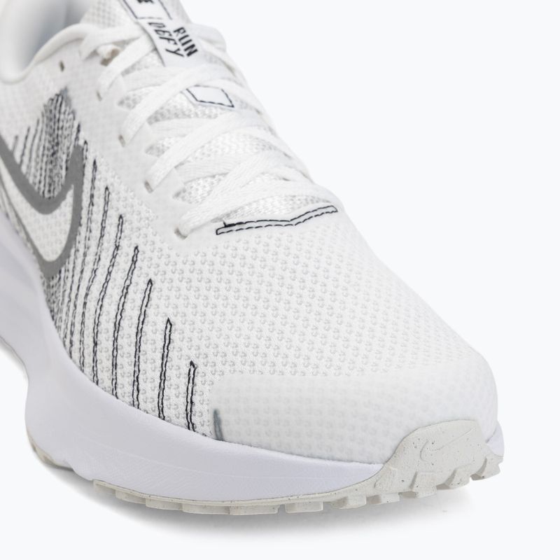Men's running shoes Nike Run Defy summit white/white/black/metallic silver 7