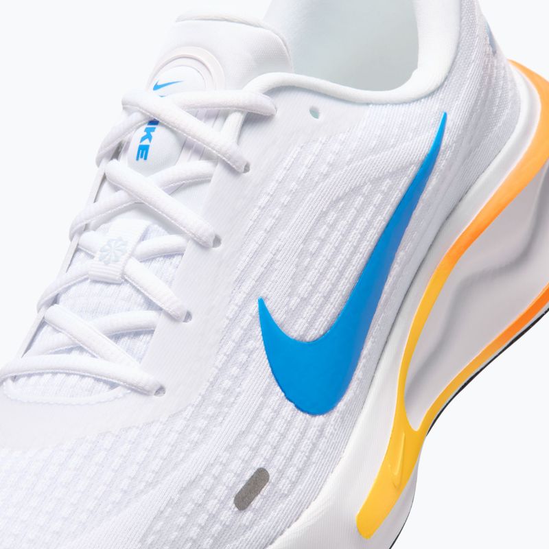 Men's running shoes Nike Journey Run white/total orange/blue crystal 3
