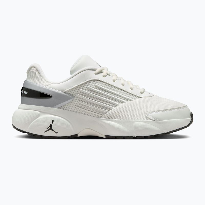 Women's shoes Jordan Trunner Flow summit white/metallic silver/black