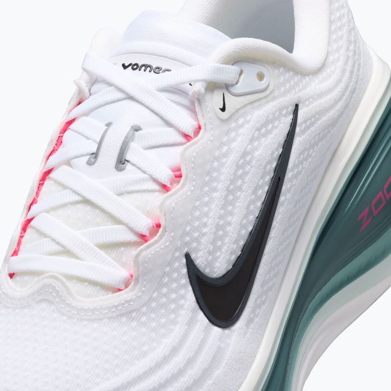 Men's running shoes Nike Vomero Plus white/mineral slate/hyper pink/black 3