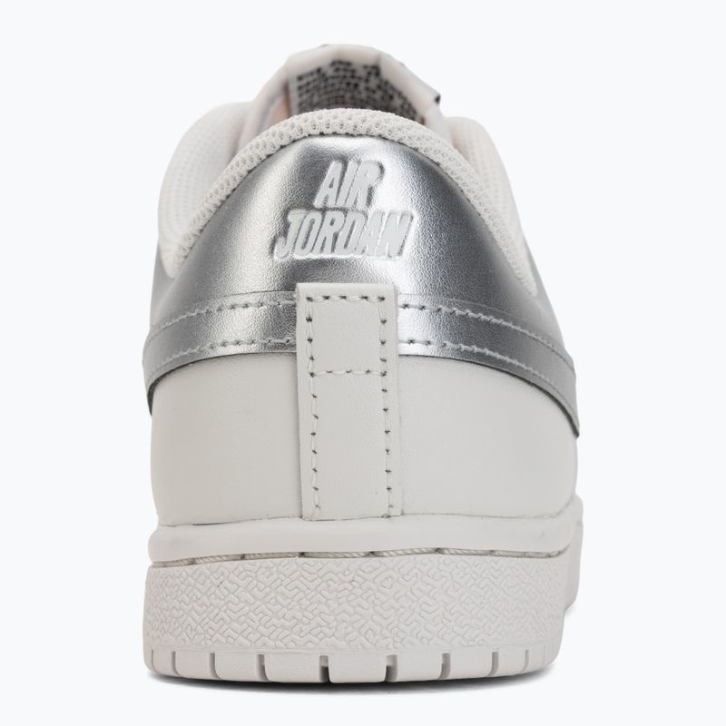 Women's shoes Air Jordan Skyline Low swan/black/metallic silver 6
