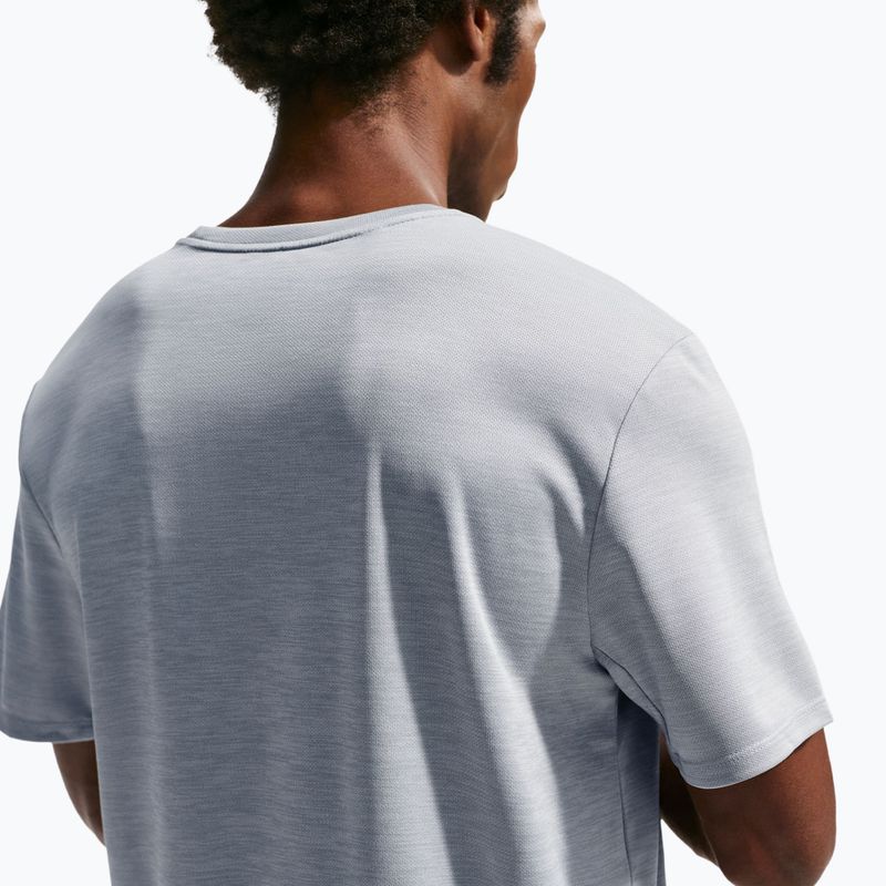 Men's running T-shirt Nike Miler Dri-Fit UV grey fog/particle grey 5