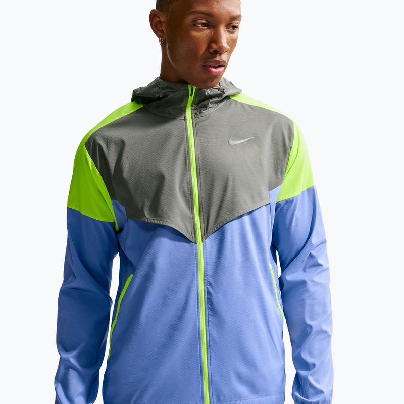 Men's running jacket Nike Impossibly Light Windrunner royal pulse/smoke grey/volt ice 4