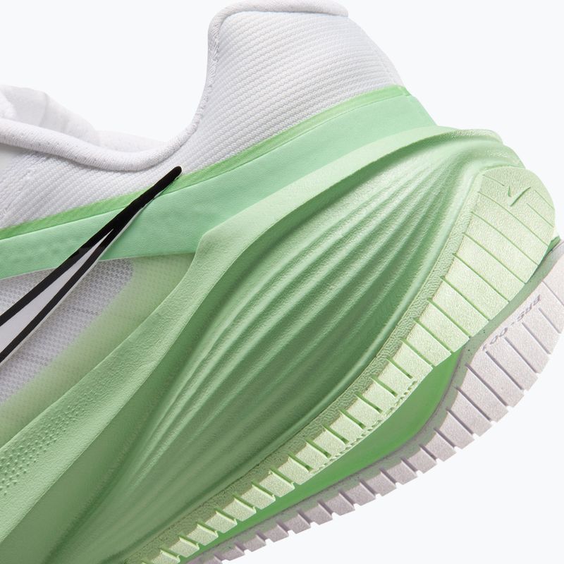 Women's running shoes Nike Downshifter 14 white/cucumber calm/illusion green/white 8