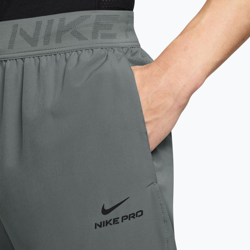 Men's trousers Nike Pro Training smoke grey/black 3