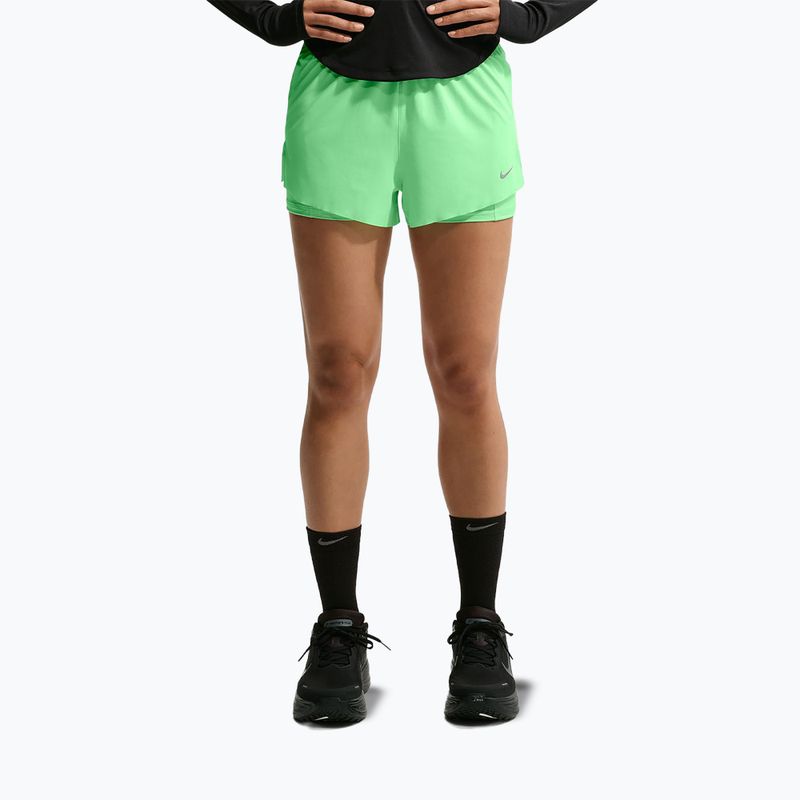 Women's running shorts Nike Swift Mid-Rise 2in1 illusion green