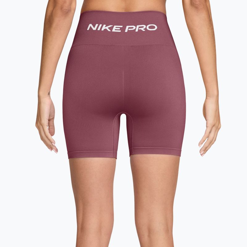 Women's training shorts Nike Pro Seamless pink smoke/white 2