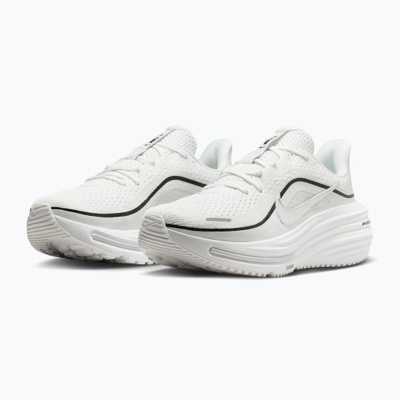 Women's running shoes Nike Winflo 12 summit white/black/metallic silver 3