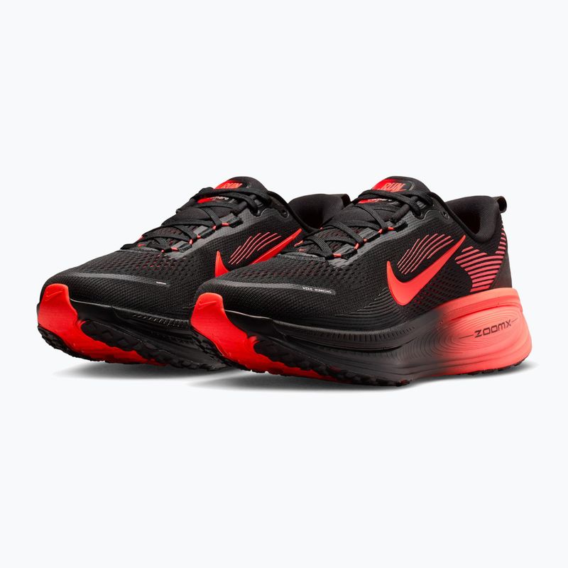 Men's running shoes Nike Vomero 18 black/university red/bright crimson 3