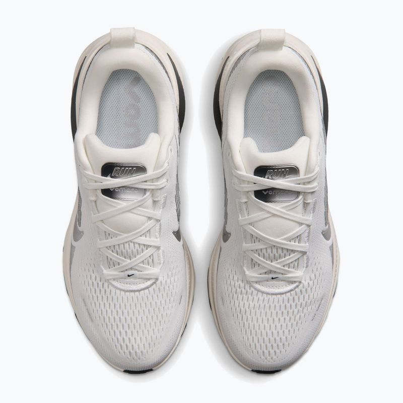 Women's running shoes Nike Vomero 18 summit white/sail/metallic silver 4