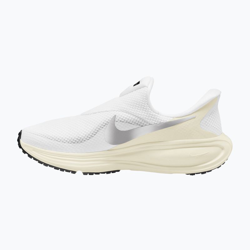 Women's running shoes Nike Revolution 8 EasyOn white/sail/black/metallic silver 2