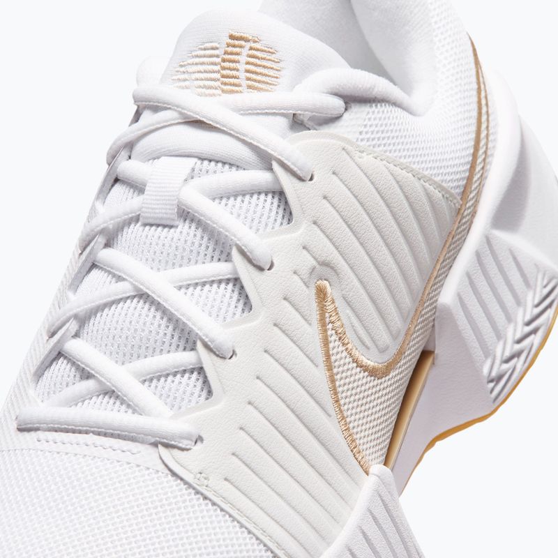 Women's tennis shoes Nike GP Challenge Pro white/summit white/linen/light orewood brown 4