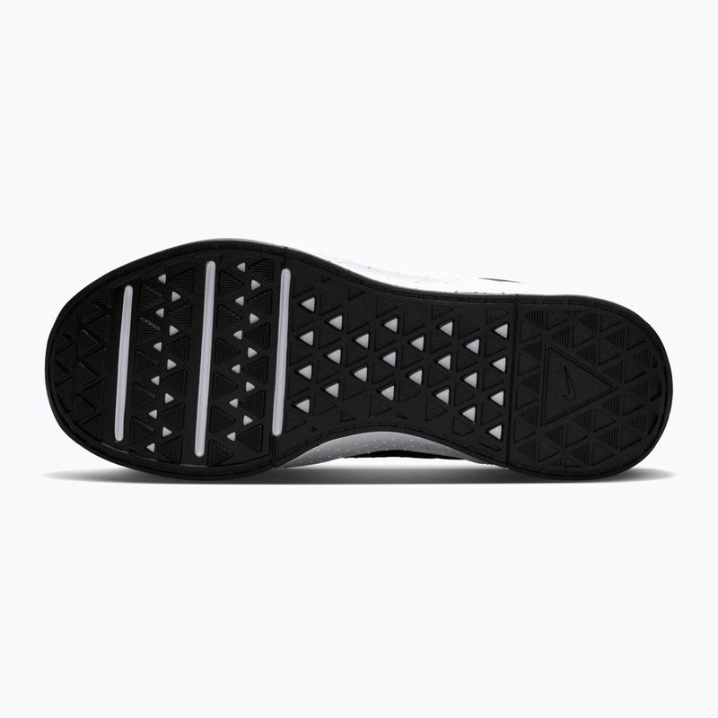 Men's training shoes Nike MC Trainer 4 black/white 3
