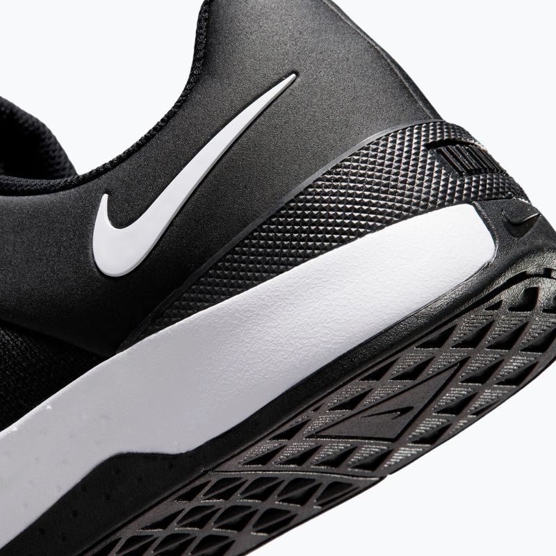 Men's training shoes Nike MC Trainer 4 black/white 6