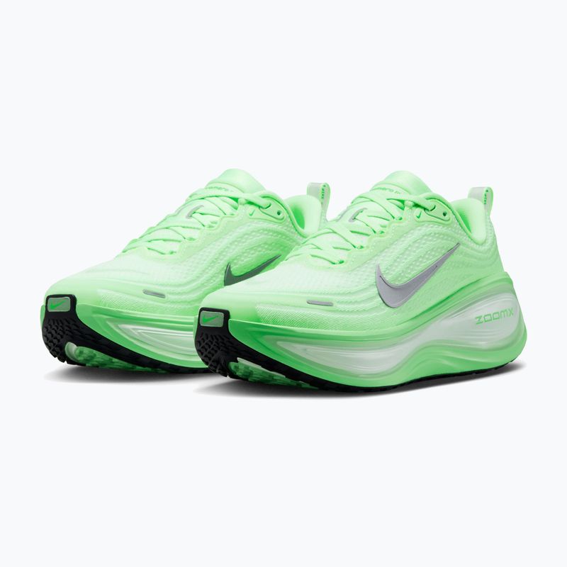 Women's running shoes Nike Vomero Plus white/illusion green/metallic silver 3