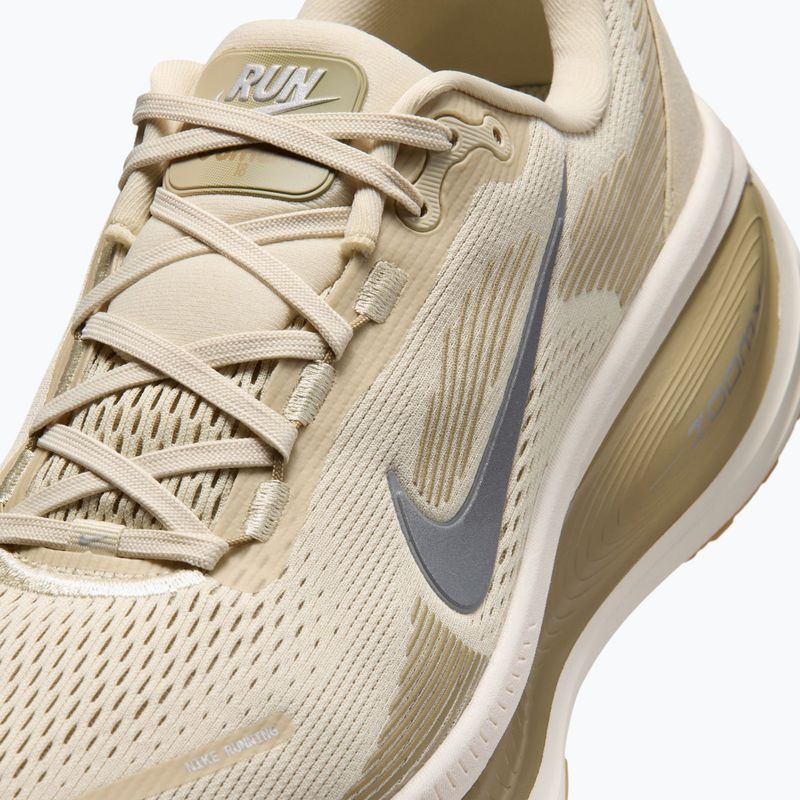 Men's running shoes Nike Vomero 18 light khaki/desert khaki/metallic silver 5