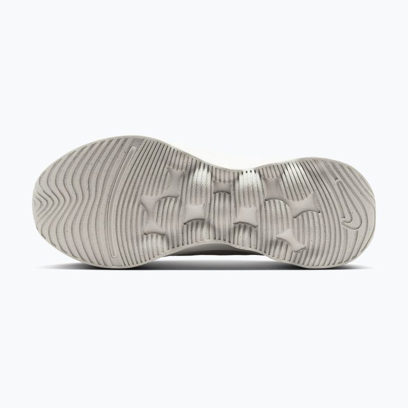 Women's shoes Nike Motiva 2 summit white/phantom/metallic silver 6
