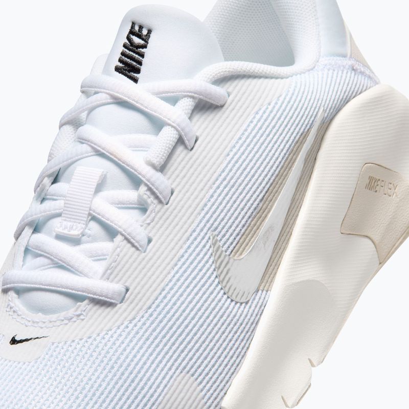 Women's training shoes Nike Flex Train white/sail/phantom/ metallic silver 7