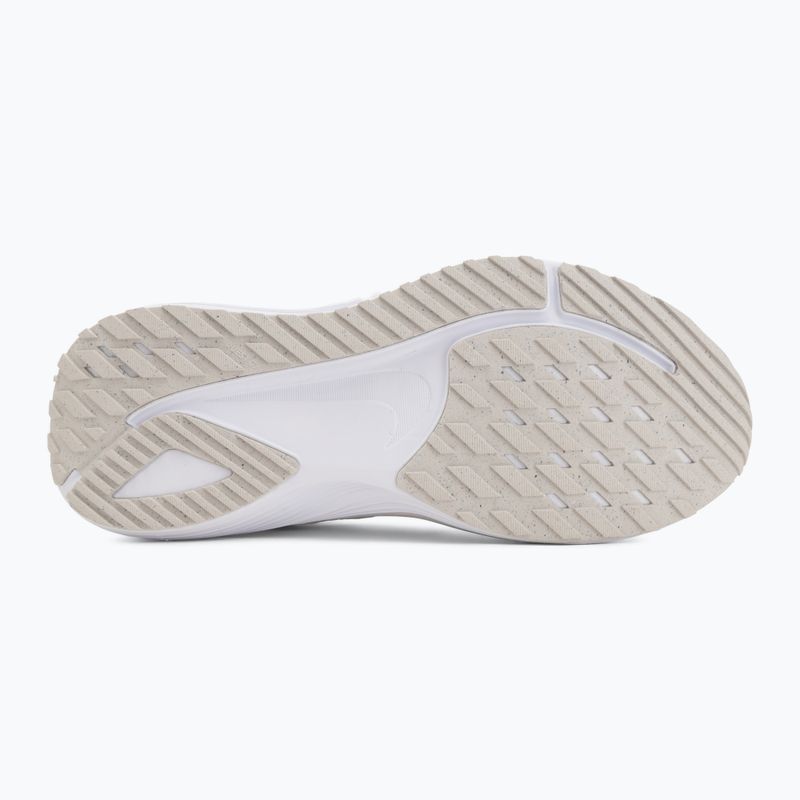 Men's running shoes Nike Quest 7 white/vast grey/vast grey/wolf grey 4