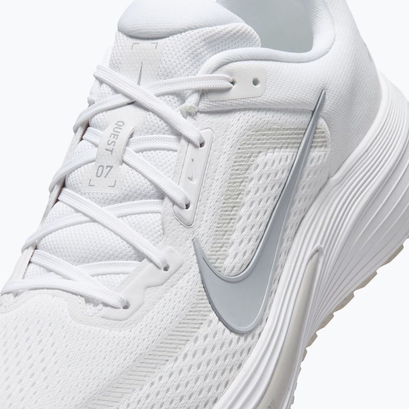 Men's running shoes Nike Quest 7 white/vast grey/vast grey/wolf grey 7