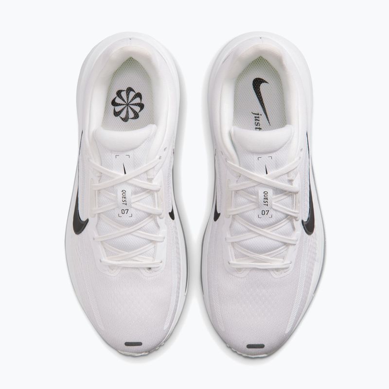 Women's running shoes Nike Quest 7 summit white/white/metallic silver/black 5