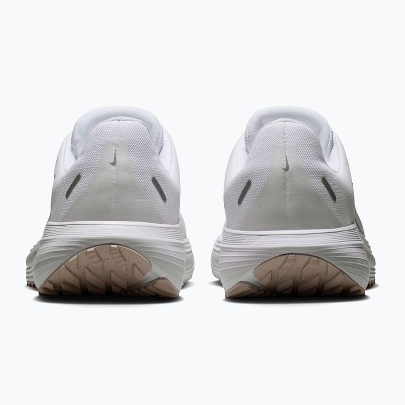 Women's running shoes Nike Quest 7 white/vast grey/vast grey/wolf grey 6