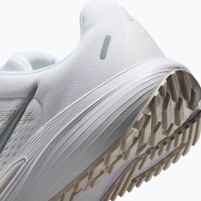 Women's running shoes Nike Quest 7 white/vast grey/vast grey/wolf grey 8