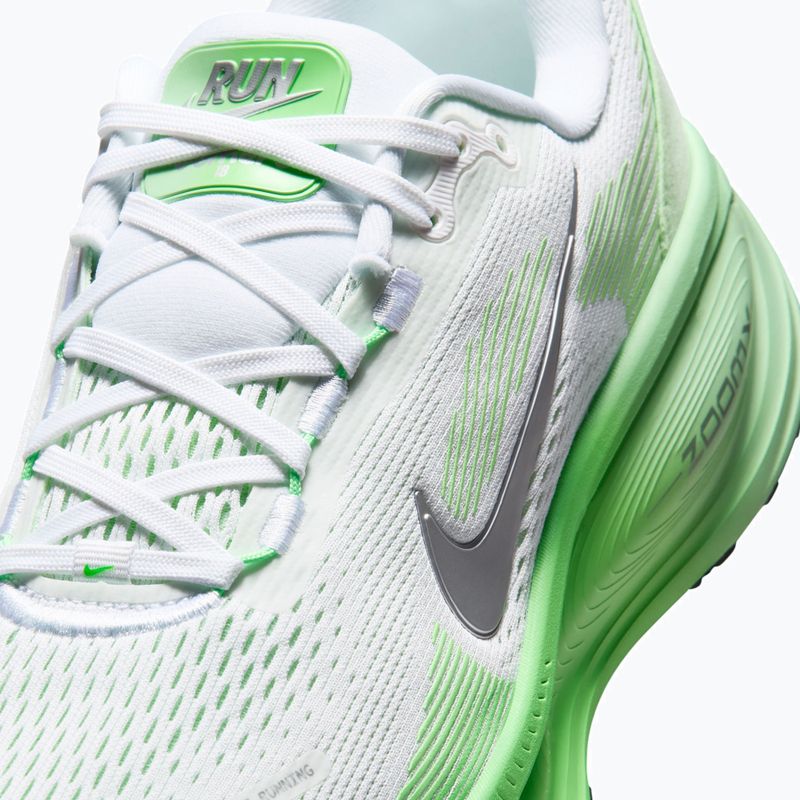 Women's running shoes Nike Vomero 18 white/illusion green/metallic silver 7