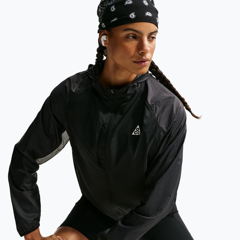 Women's running jacket Nike ACG "Aireez" black/black/summit white 5