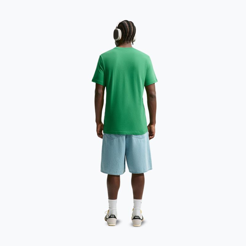 Men's T-shirt Nike Sportswear JDI classic green 2