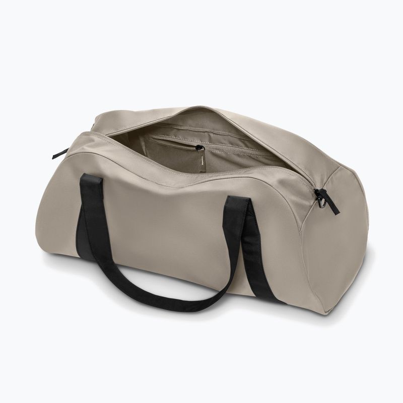 Women's training bag Nike Gym Club 24 l cream ii/black/sail 5