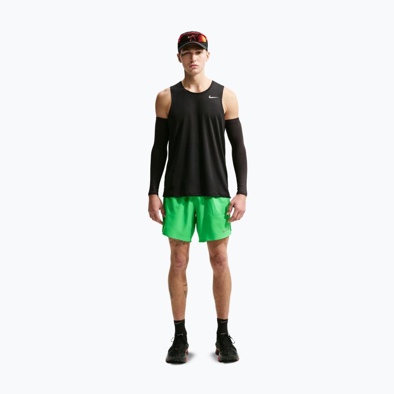 Men's running shorts Nike Stride Dri-Fit Brief-Lined 7" green spark 2
