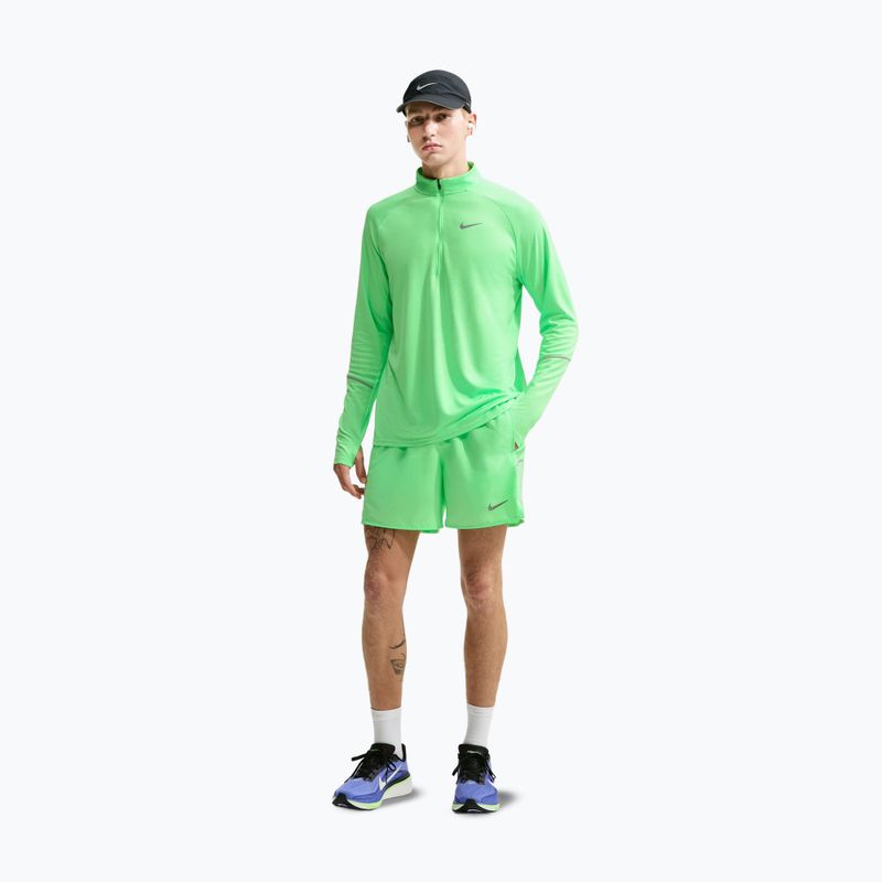 Men's running shorts Nike Miler illusion green 2