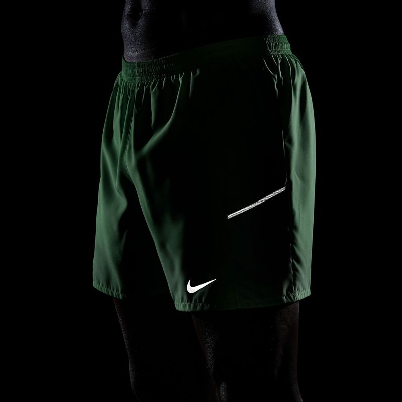 Men's running shorts Nike Miler illusion green 7