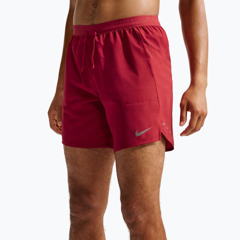 Men's running shorts Nike Stride Dri-Fit Brief-Lined 7" tough red 4