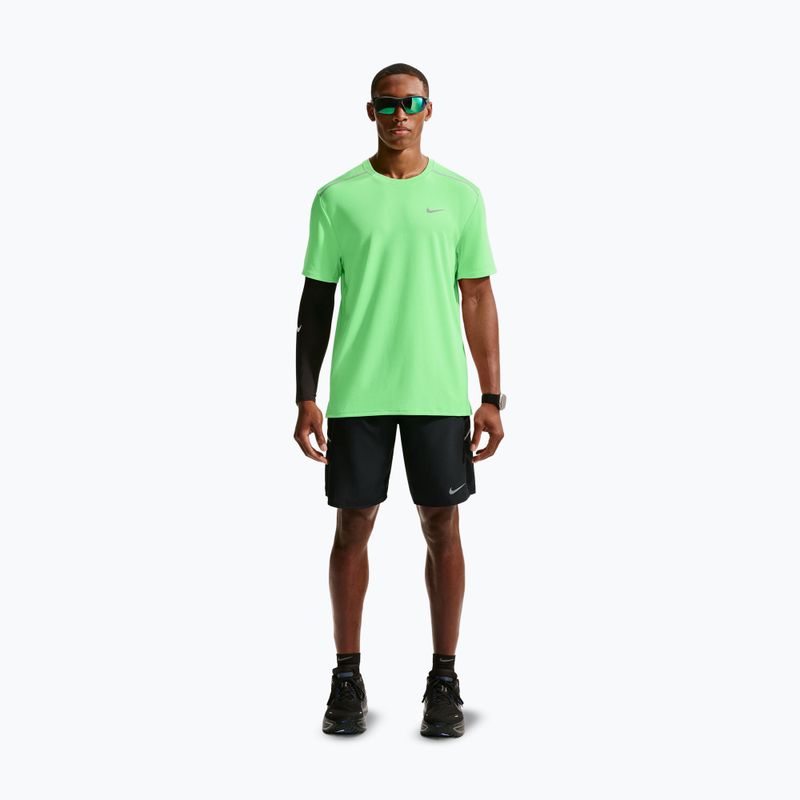 Men's running shirt Nike Miler Dri-Fit UV illusion green 2
