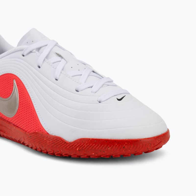 Children's football boots Nike Jr. Tiempo Maestro Club white/bright crimson/blur 7