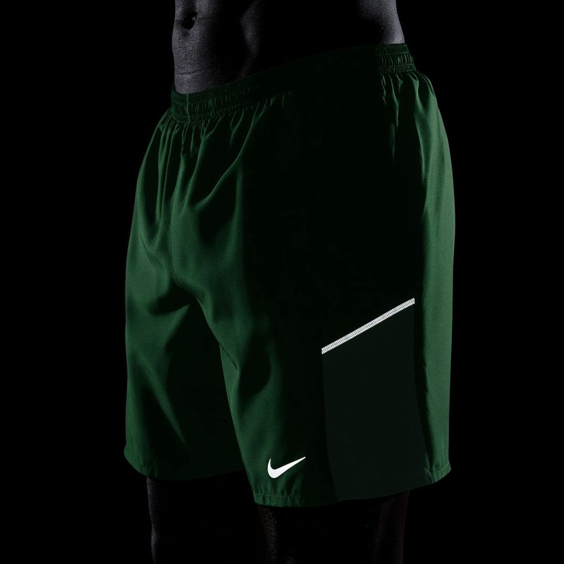 Men's running shorts Nike Miler illusion green 7