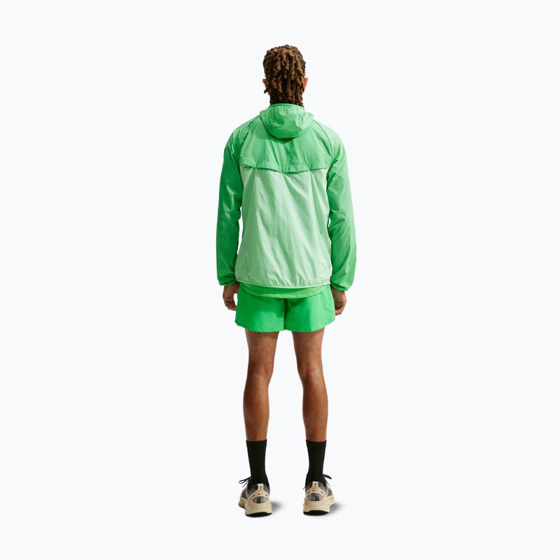 Men's running shorts Nike Stride Dri-Fit 2in1 7" green spark 3