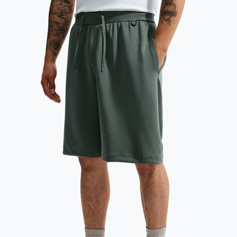 Men's training shorts Nike 24.7 ImpossiblySoft camo green/black/outdoor green