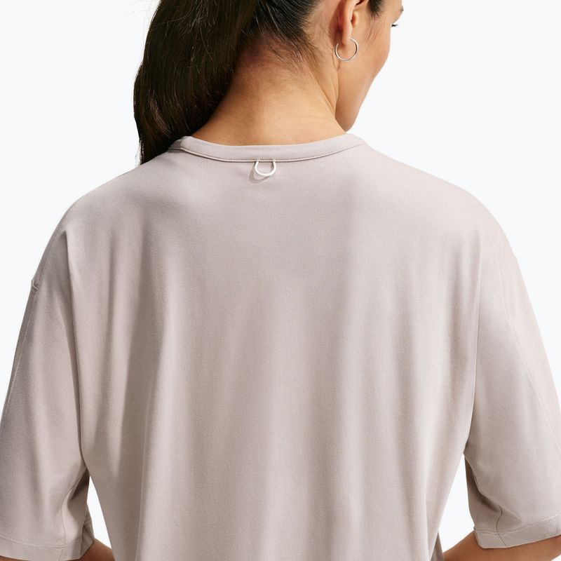 Women's training shirt Nike 24.7 ImpossiblySoft Light cream Ii/college grey 4