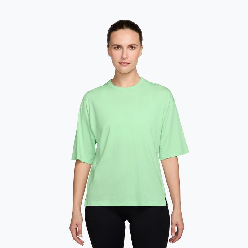 Women's training shirt Nike 24.7 ImpossiblySoft Light cucumber calm/illusion green