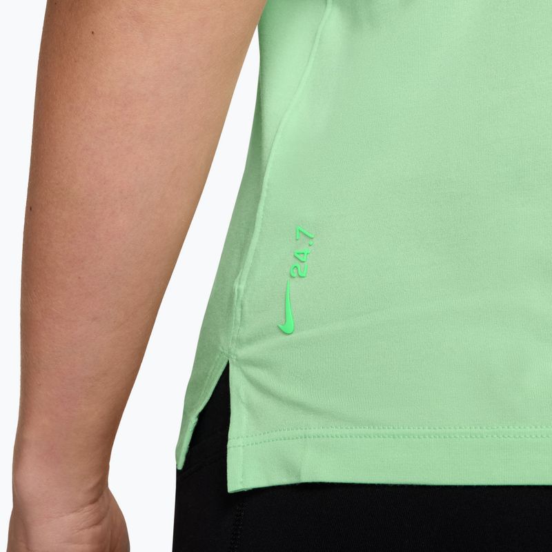 Women's training shirt Nike 24.7 ImpossiblySoft Light cucumber calm/illusion green 3