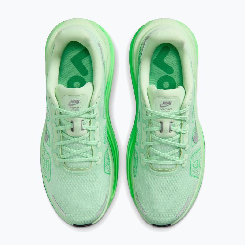 Women's running shoes Nike Vomero Premium cucumber calm/metallic silver 5