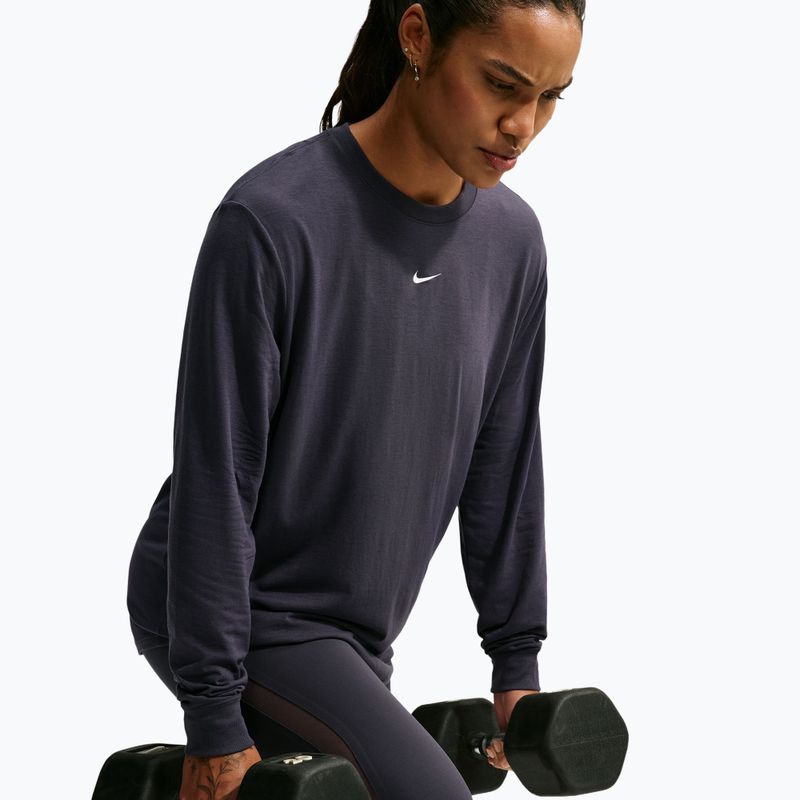 Women's training longsleeve Nike One Relaxed Dri-Fit gridiron/white 5