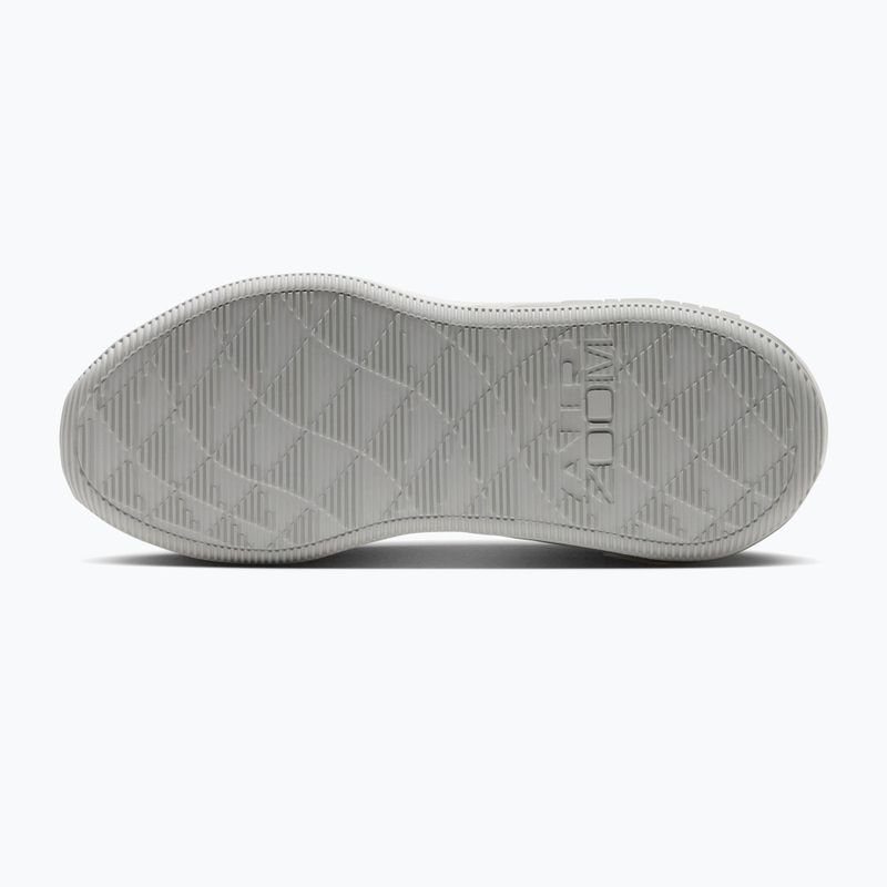 Women's training shoes Nike Bella 7 sail/photon dust/metallic silver 4