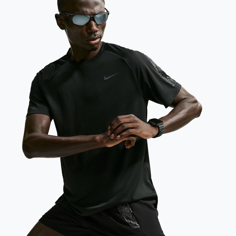 Men's running shorts Nike Stride black 5
